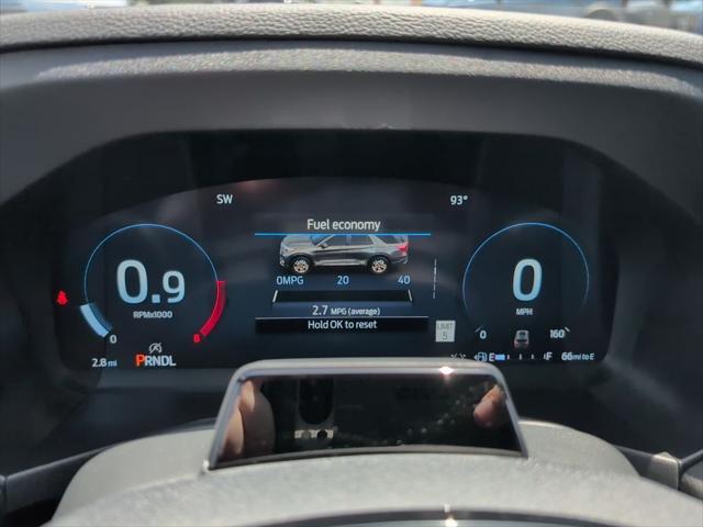 new 2025 Ford Explorer car, priced at $40,631
