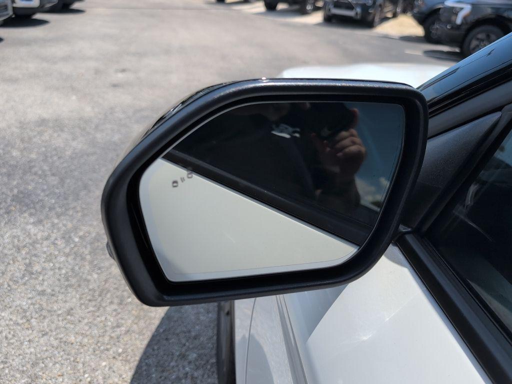 new 2025 Ford Explorer car, priced at $50,893