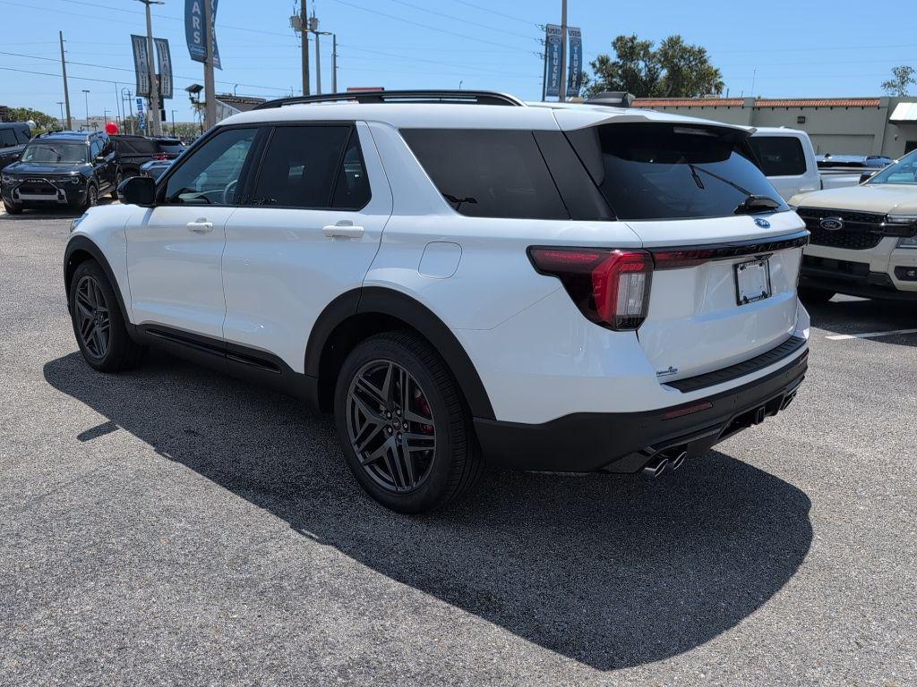new 2025 Ford Explorer car, priced at $50,893