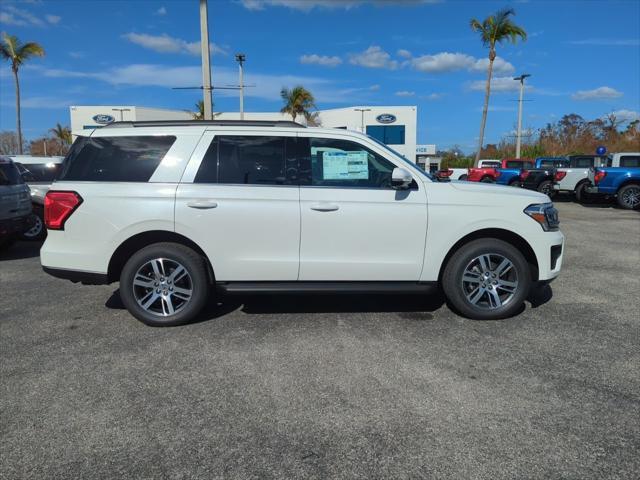 new 2024 Ford Expedition car, priced at $58,298