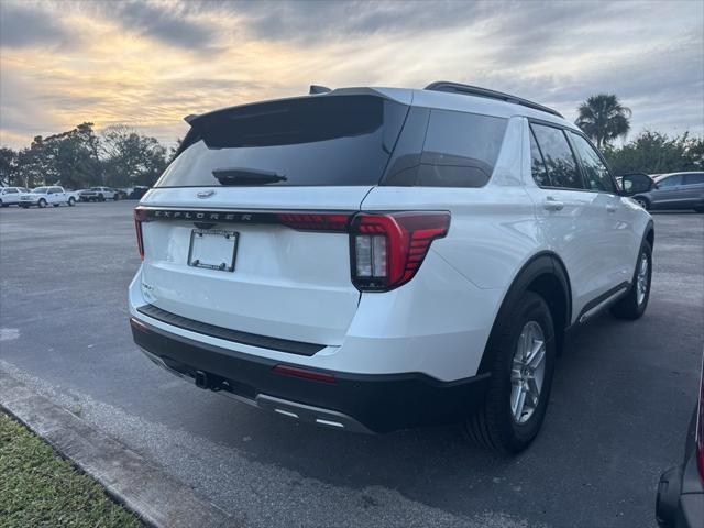 new 2025 Ford Explorer car, priced at $40,588