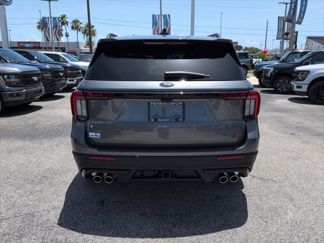 new 2025 Ford Explorer car, priced at $52,795