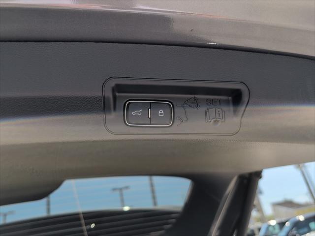 new 2025 Ford Explorer car, priced at $52,795