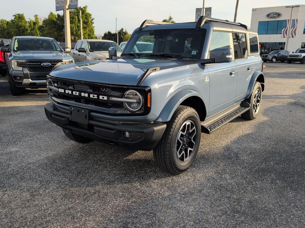 new 2025 Ford Bronco car, priced at $55,177