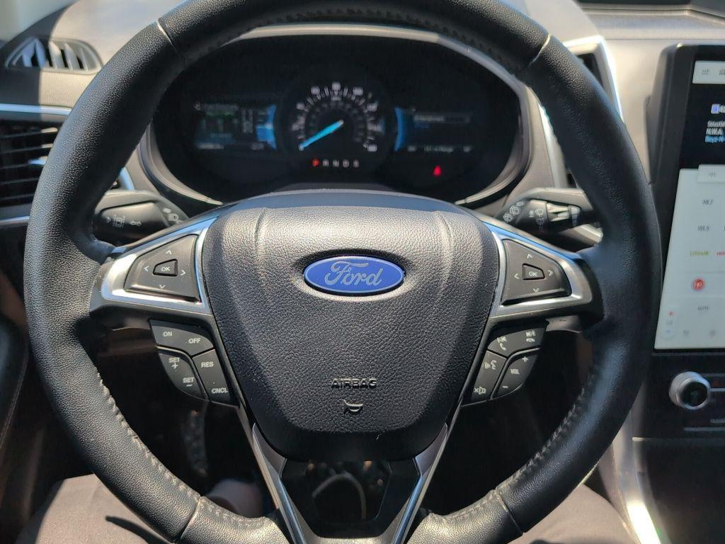 used 2024 Ford Edge car, priced at $26,479