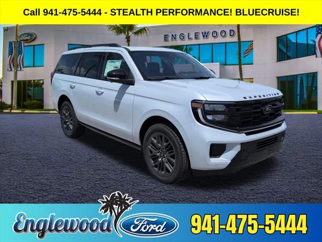 new 2025 Ford Expedition car, priced at $77,832