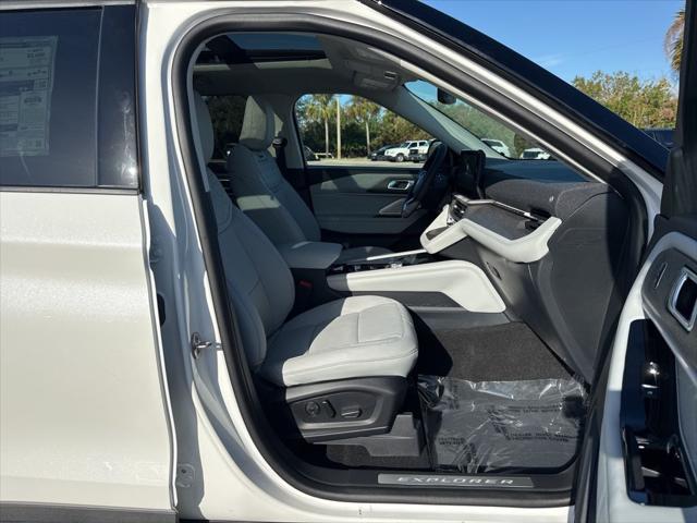 new 2025 Ford Explorer car, priced at $54,219