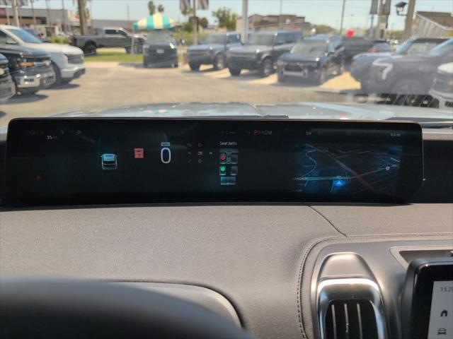 new 2025 Ford Expedition car, priced at $76,458