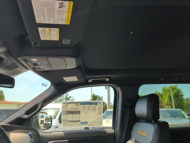 new 2025 Ford Expedition car, priced at $76,458