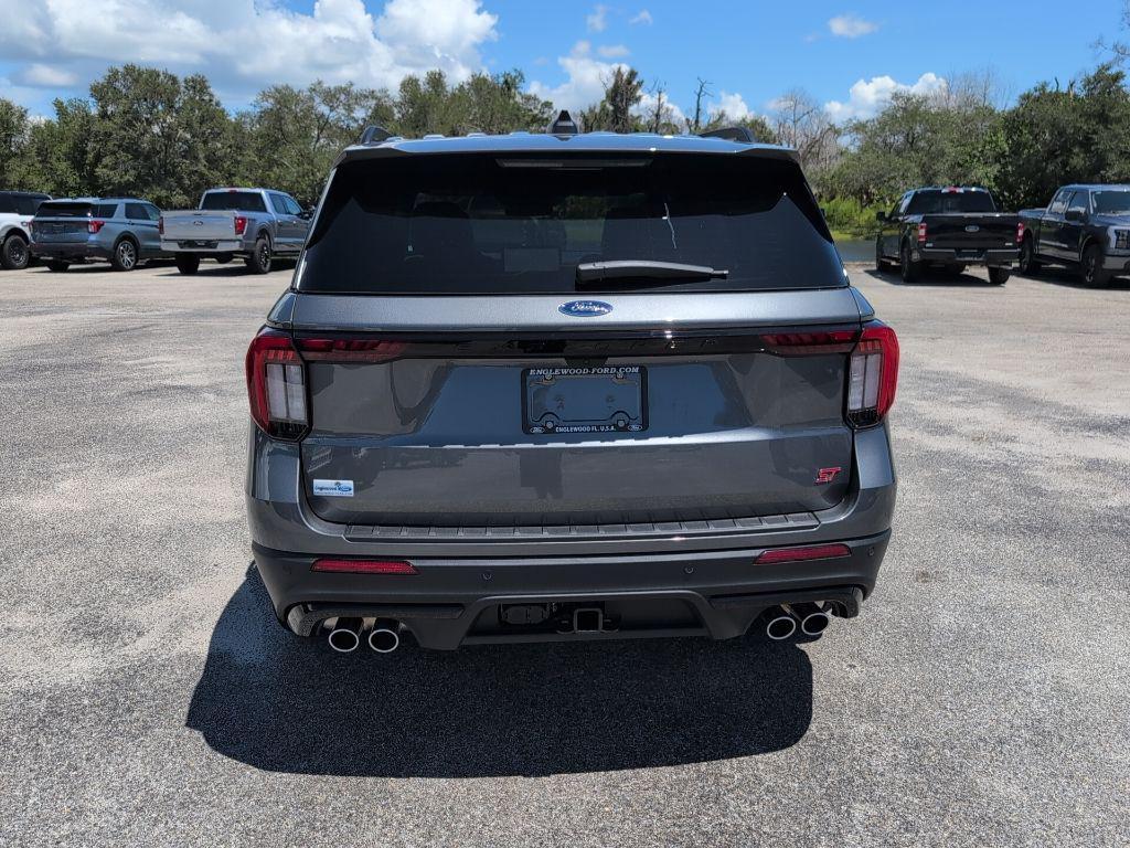 new 2025 Ford Explorer car, priced at $51,268