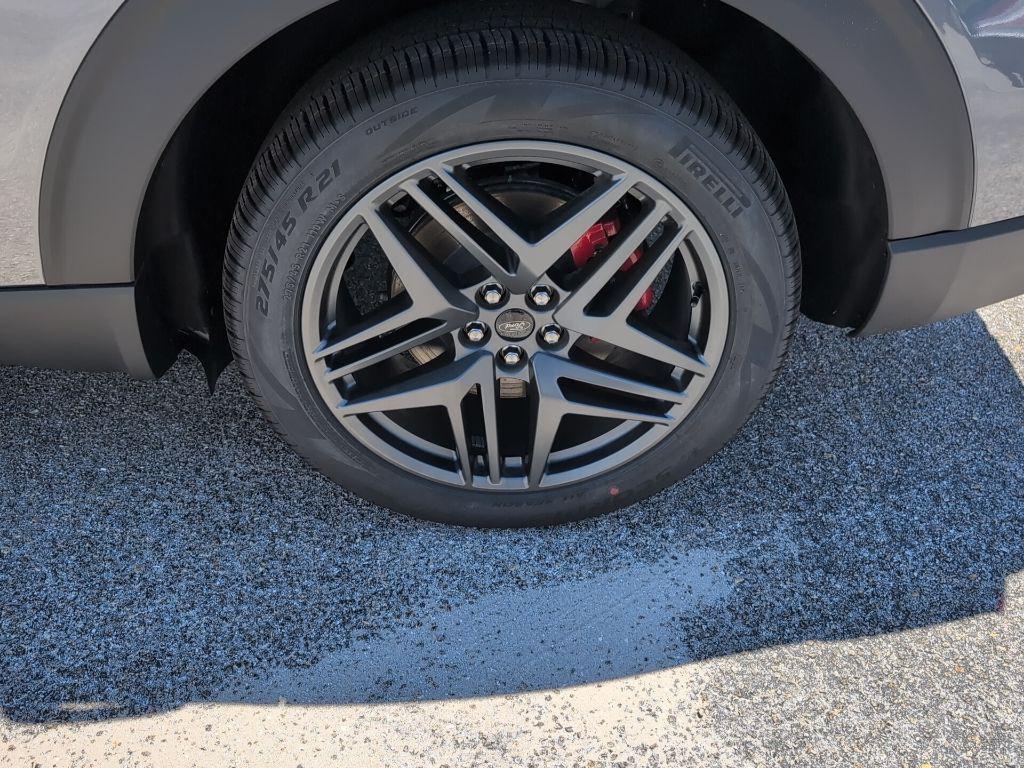 new 2025 Ford Explorer car, priced at $51,268