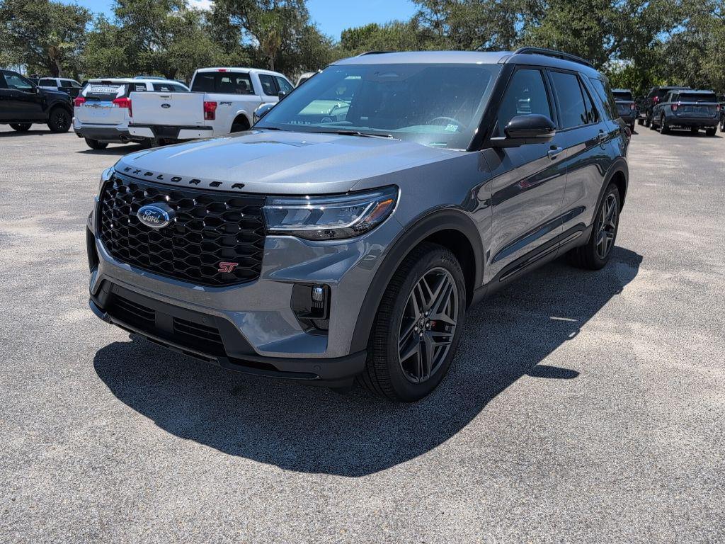 new 2025 Ford Explorer car, priced at $51,268