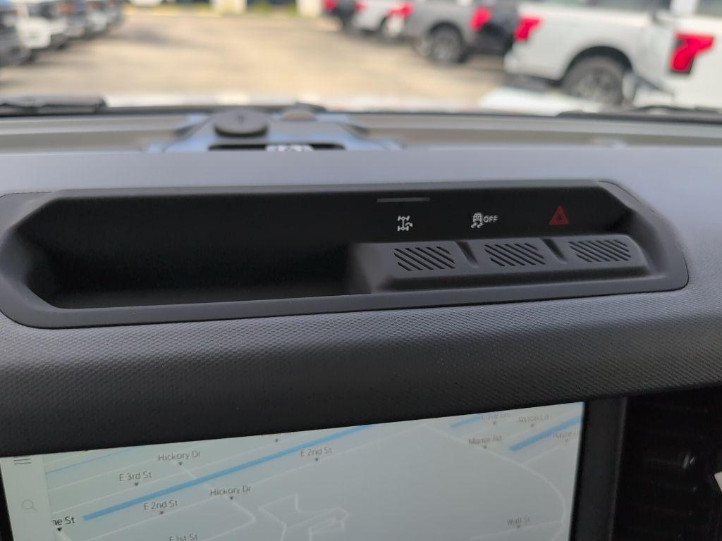 new 2025 Ford Bronco car, priced at $43,460