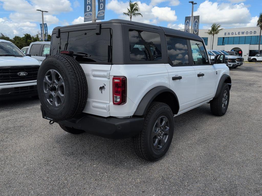 new 2025 Ford Bronco car, priced at $43,460