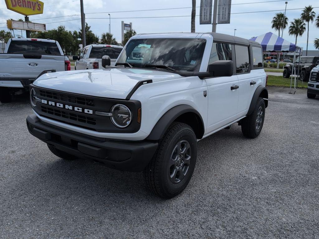new 2025 Ford Bronco car, priced at $43,460