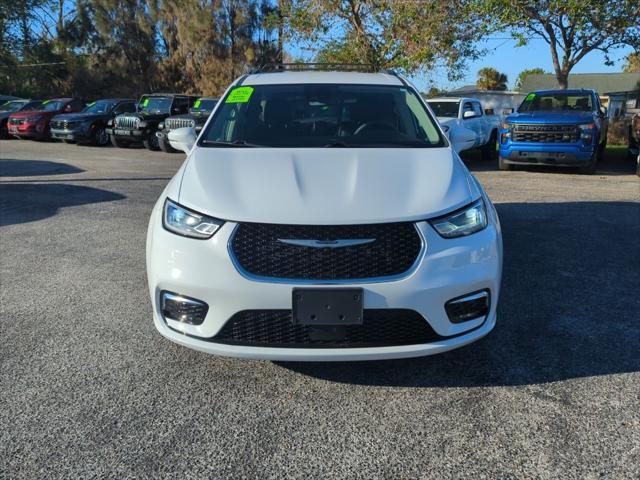 used 2022 Chrysler Pacifica car, priced at $19,692