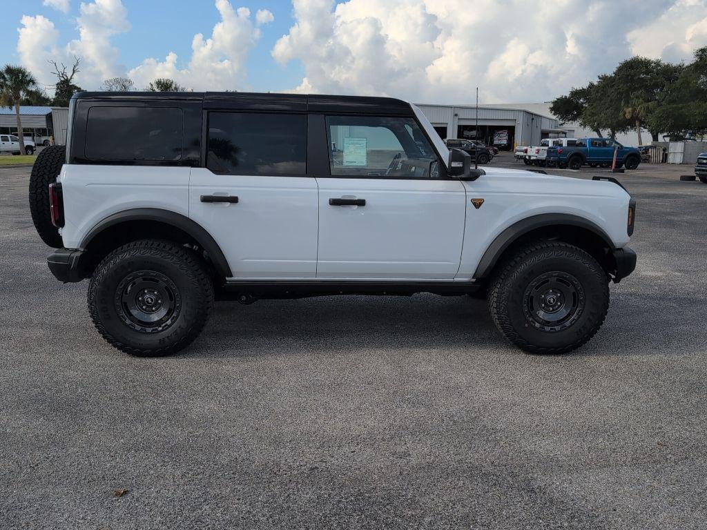 new 2025 Ford Bronco car, priced at $61,420