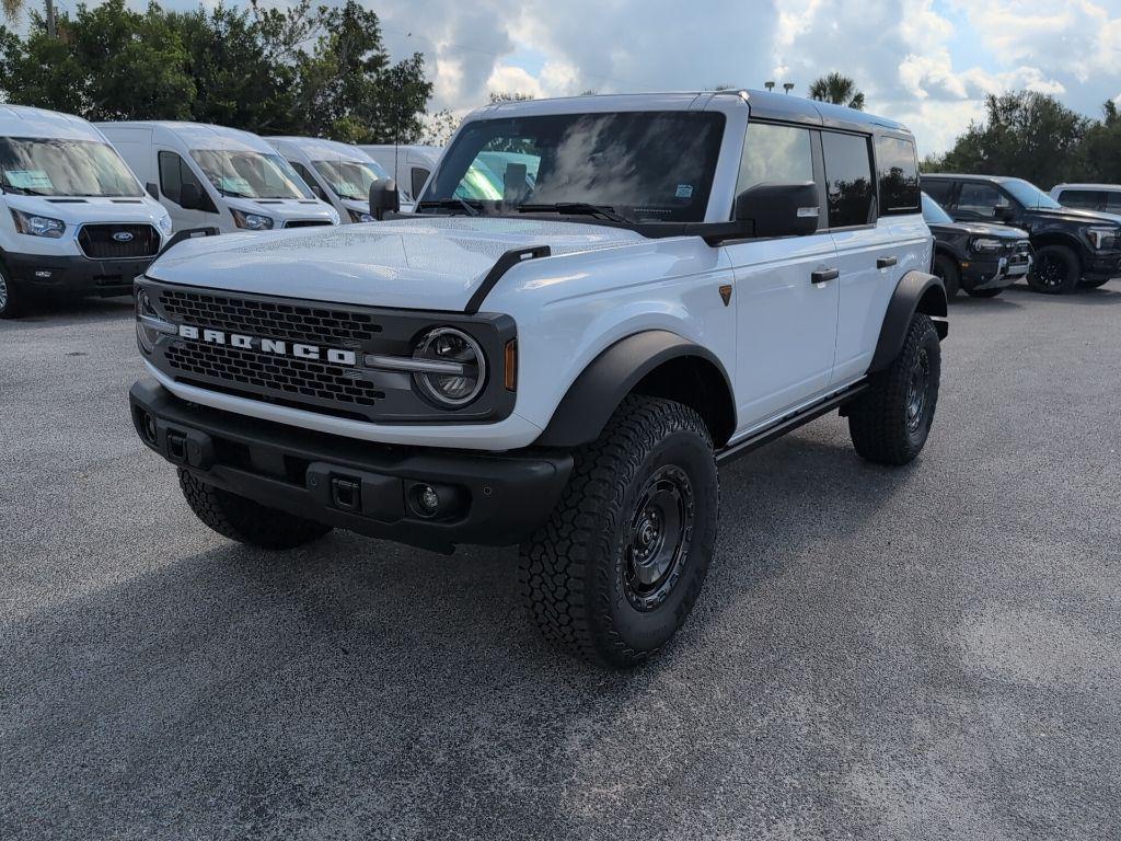 new 2025 Ford Bronco car, priced at $61,420