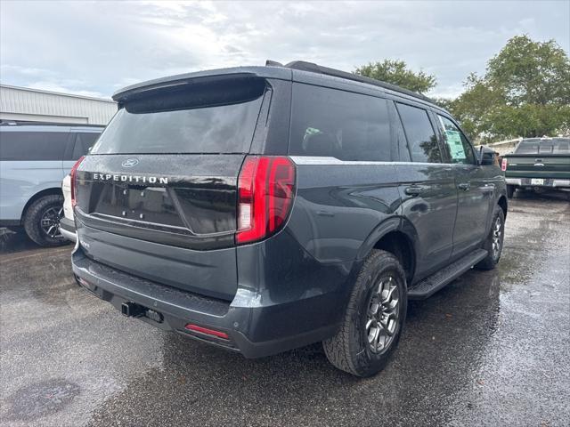 new 2025 Ford Expedition car, priced at $59,341