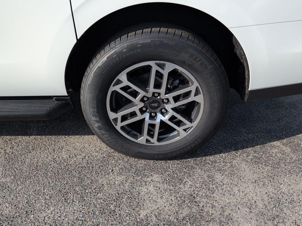 new 2025 Ford Expedition Max car