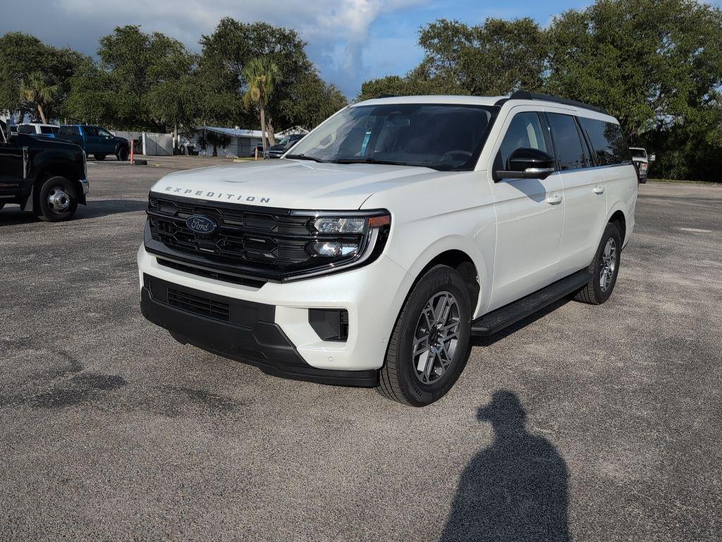 new 2025 Ford Expedition Max car