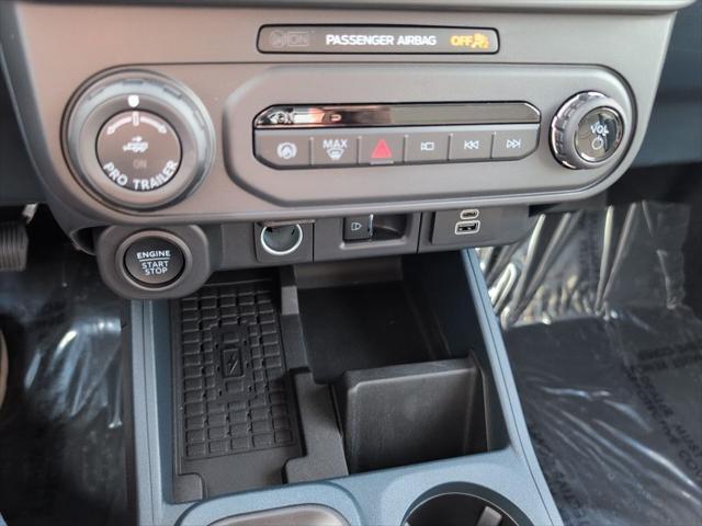 new 2025 Ford Maverick car, priced at $35,271
