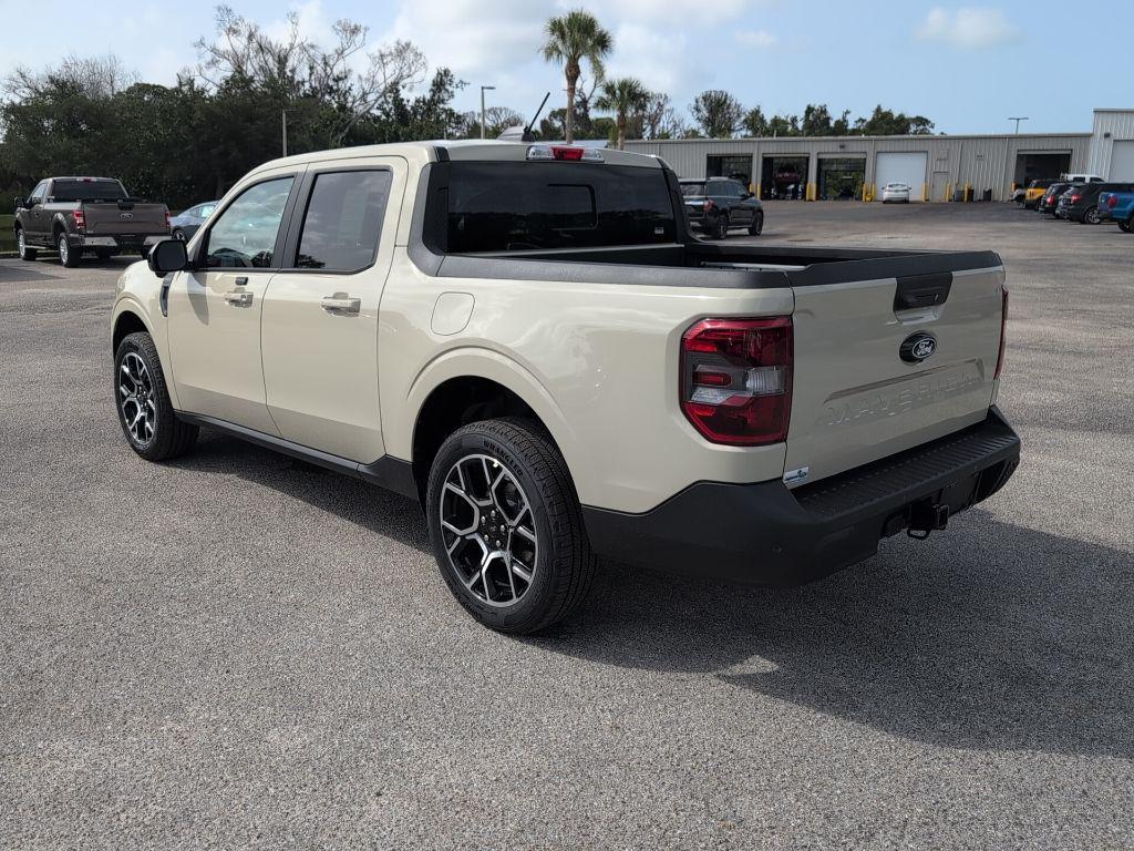 new 2025 Ford Maverick car, priced at $34,082