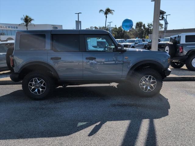 new 2025 Ford Bronco car, priced at $60,081