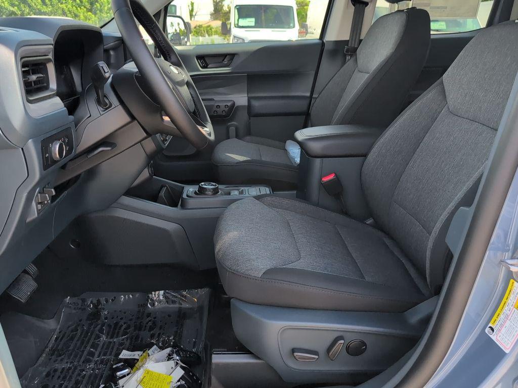 new 2025 Ford Maverick car, priced at $32,227