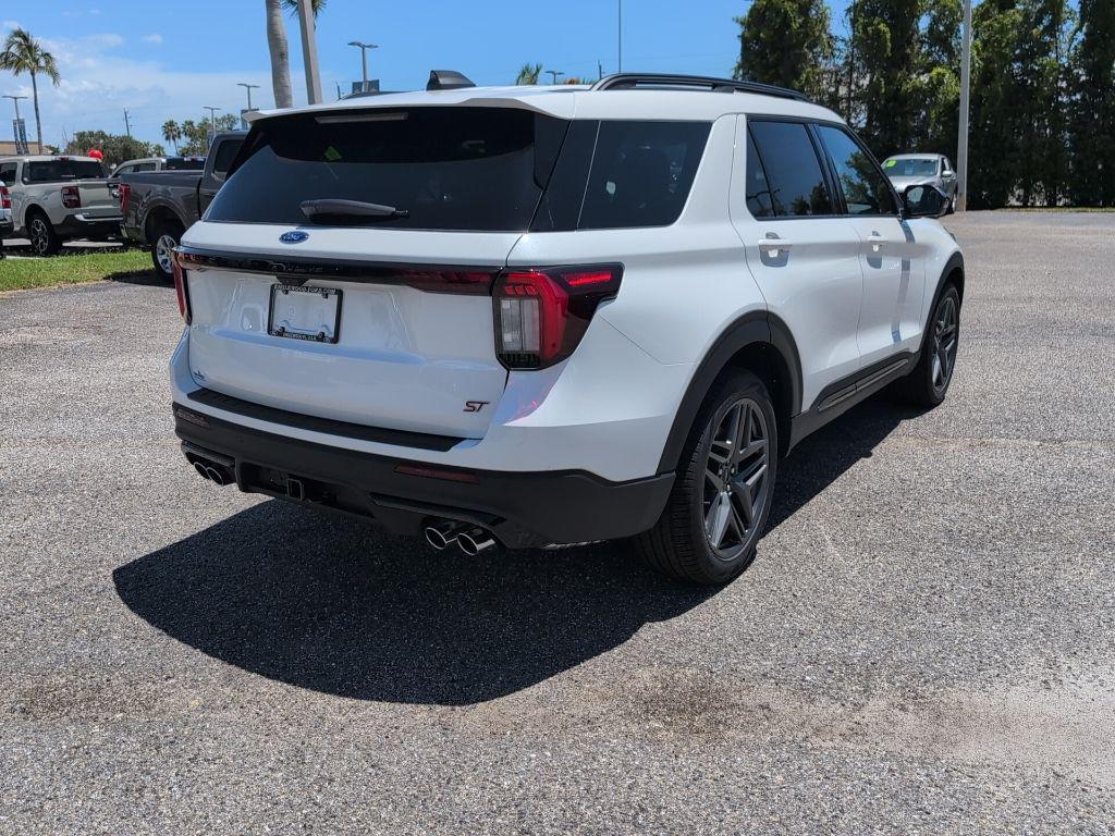 new 2025 Ford Explorer car, priced at $51,904