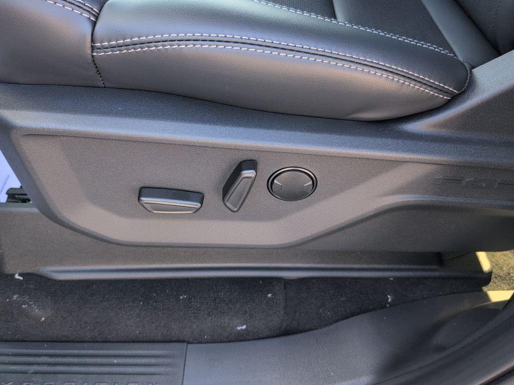 new 2025 Ford Expedition Max car, priced at $85,473