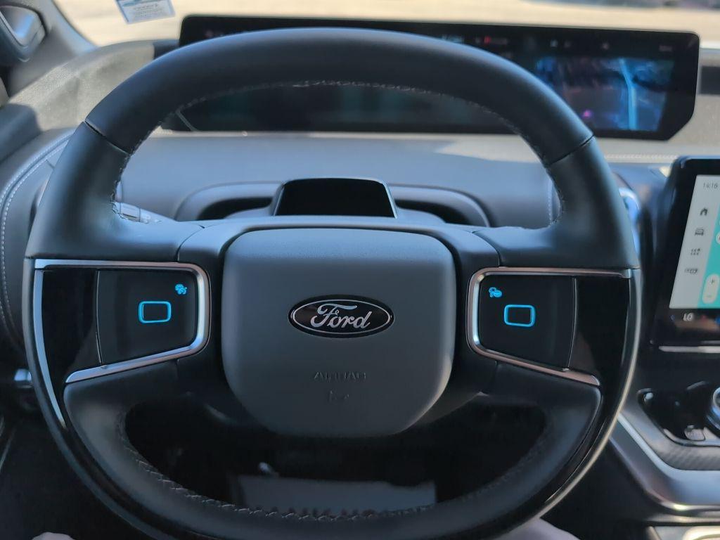 new 2025 Ford Expedition Max car, priced at $85,473