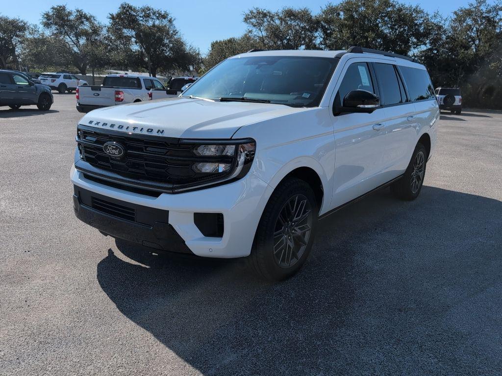 new 2025 Ford Expedition Max car, priced at $85,473