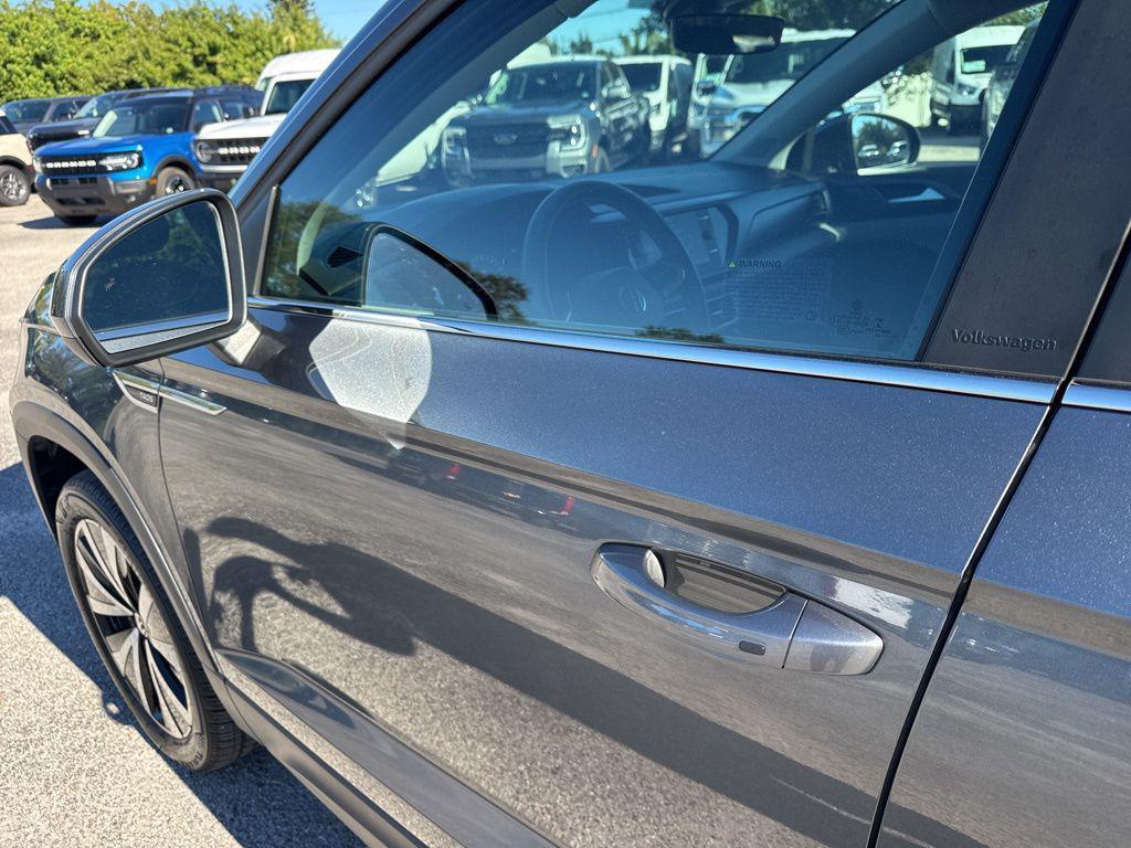 used 2023 Volkswagen Taos car, priced at $22,967