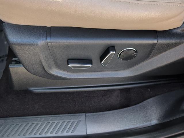 used 2023 Ford Expedition car, priced at $42,504