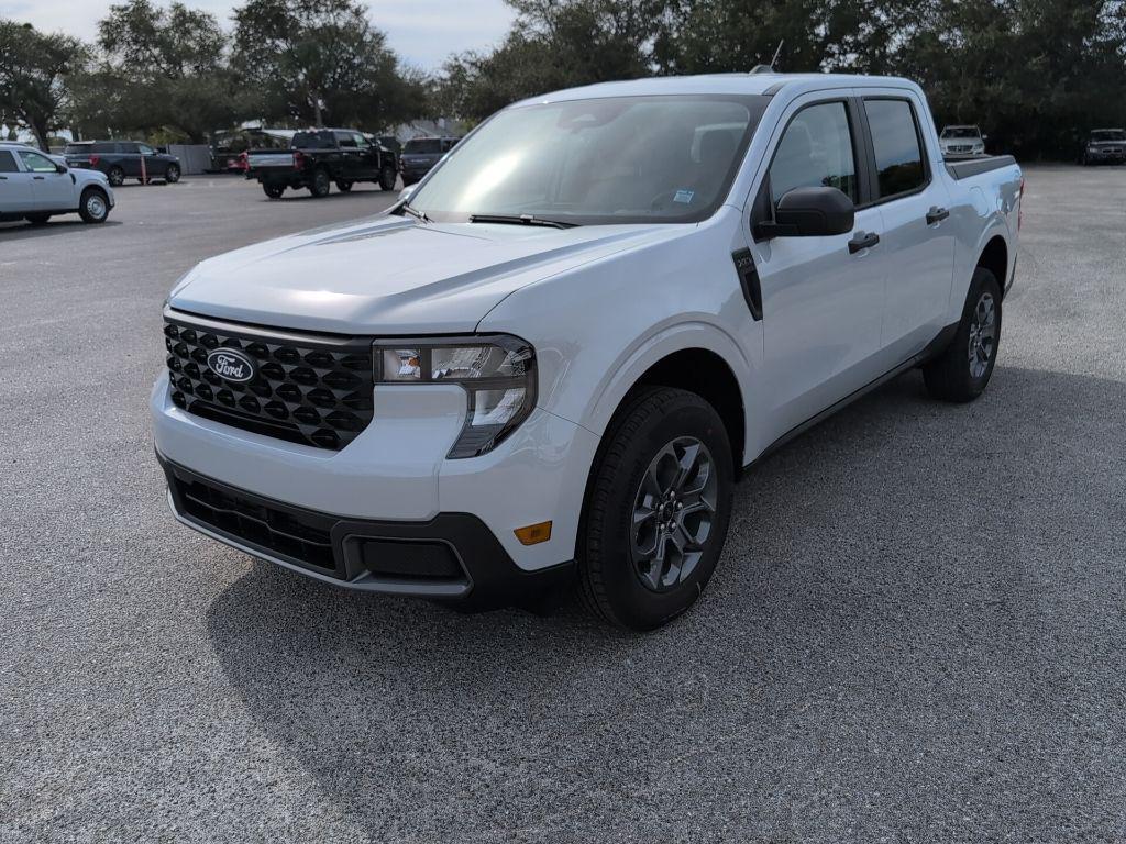 new 2025 Ford Maverick car, priced at $28,136