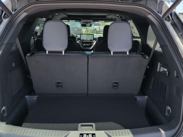 new 2025 Ford Explorer car, priced at $53,777