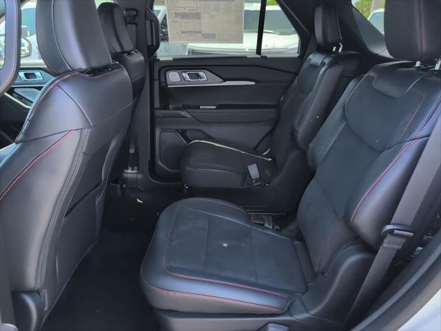 new 2025 Ford Explorer car, priced at $53,777