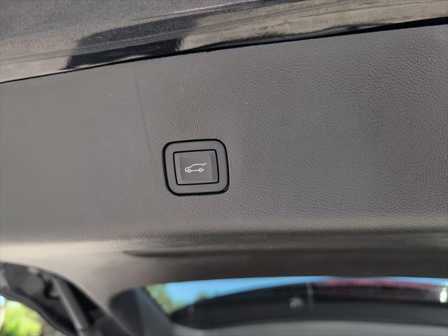 used 2019 Chevrolet Traverse car, priced at $20,725