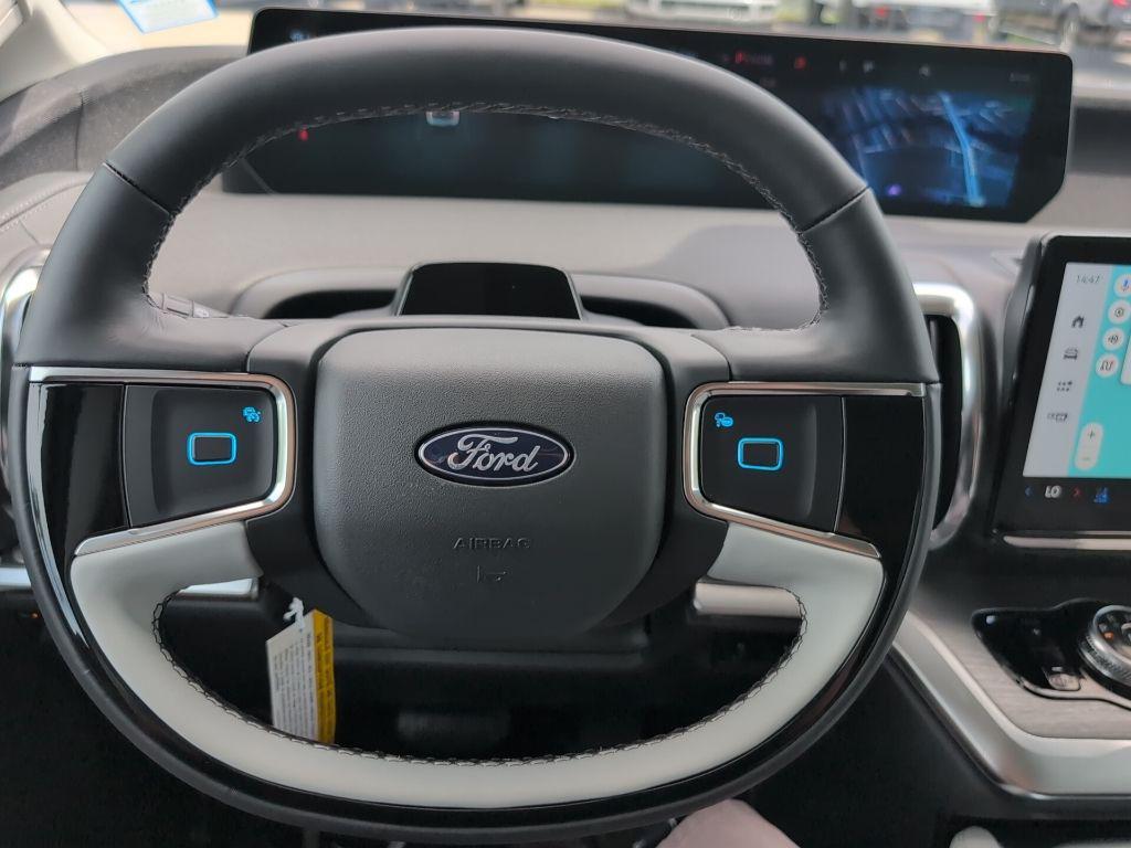 new 2025 Ford Expedition Max car, priced at $81,116