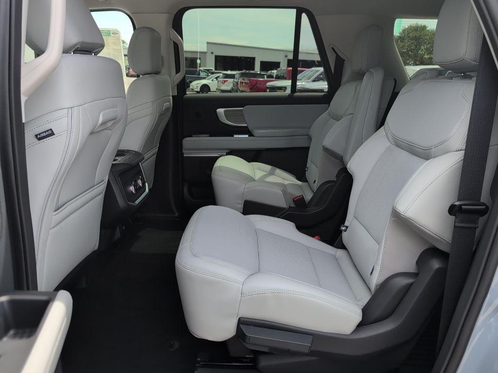 new 2025 Ford Expedition Max car, priced at $81,116