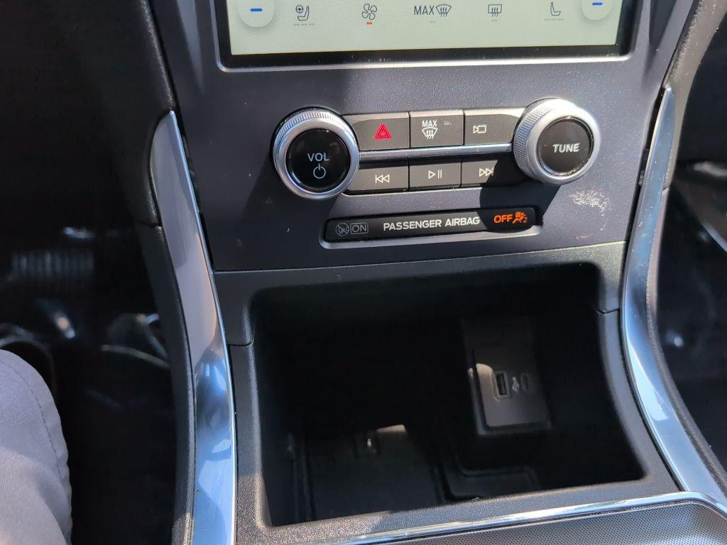 used 2022 Ford Edge car, priced at $20,756
