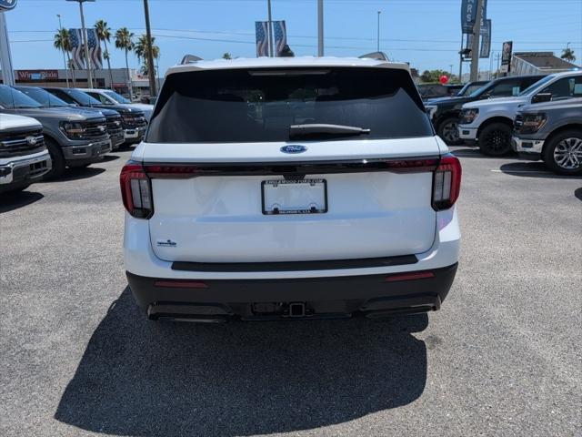 new 2025 Ford Explorer car, priced at $45,417