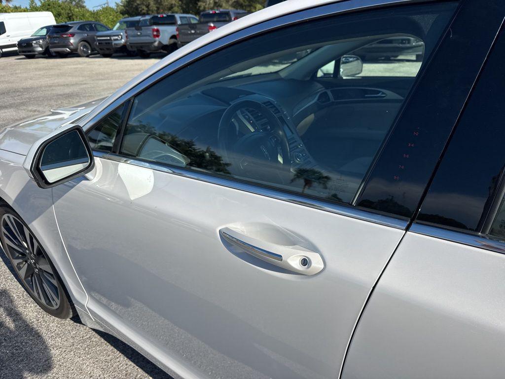 used 2018 Lincoln MKZ Hybrid car, priced at $20,203