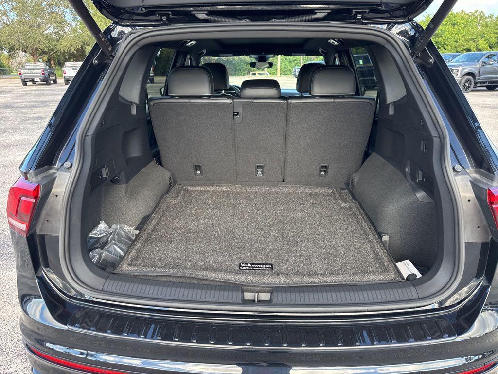 used 2024 Volkswagen Tiguan car, priced at $25,997