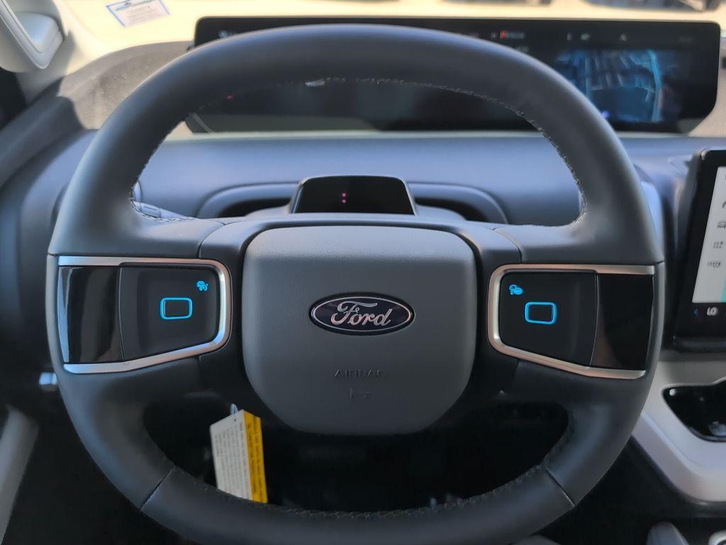 new 2025 Ford Expedition car, priced at $67,629