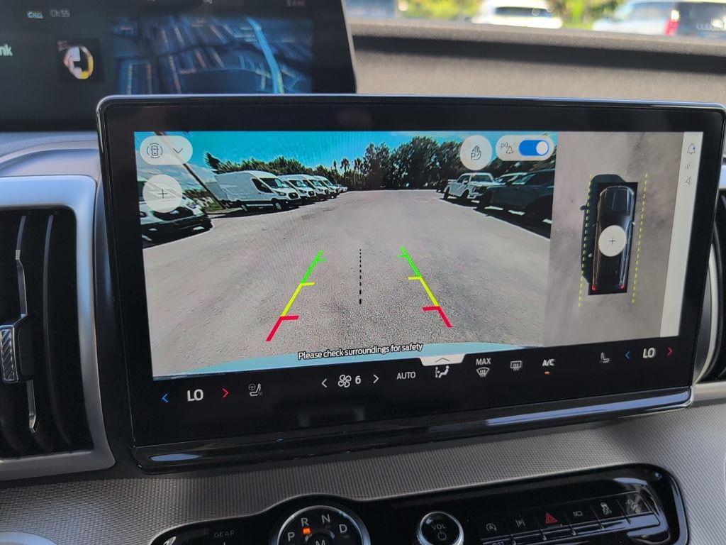 new 2025 Ford Expedition car, priced at $67,629