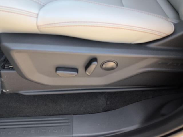 new 2025 Ford Expedition car, priced at $67,393