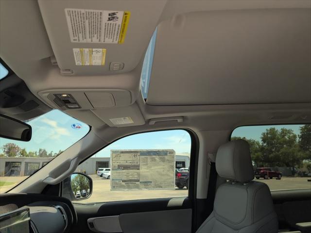 new 2025 Ford Expedition car, priced at $67,393