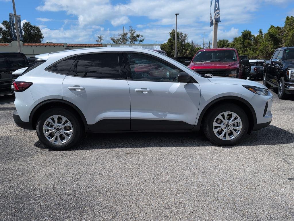 new 2025 Ford Escape car, priced at $23,047